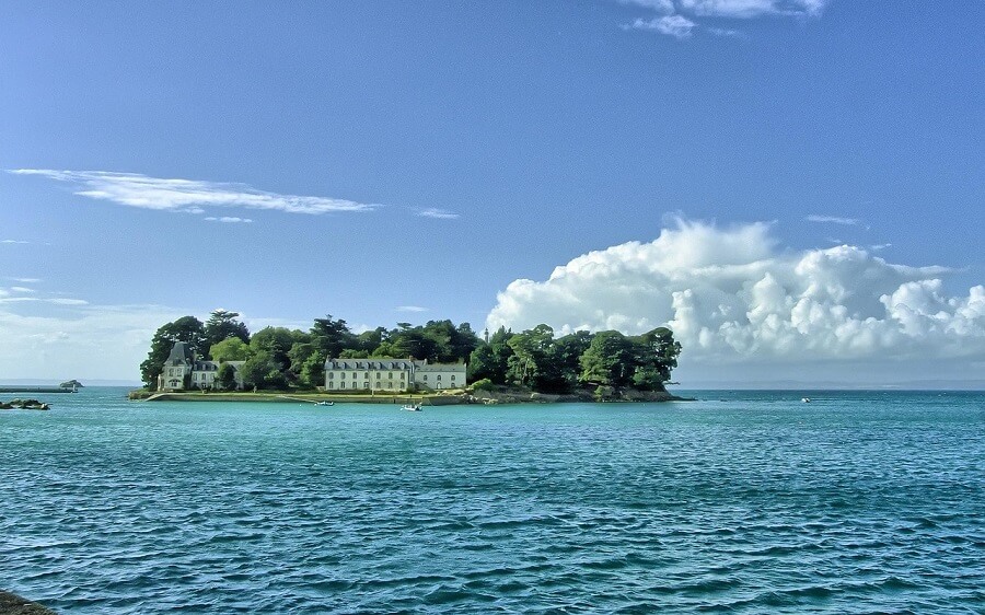 Tristan island on the approaches to Douarnenez